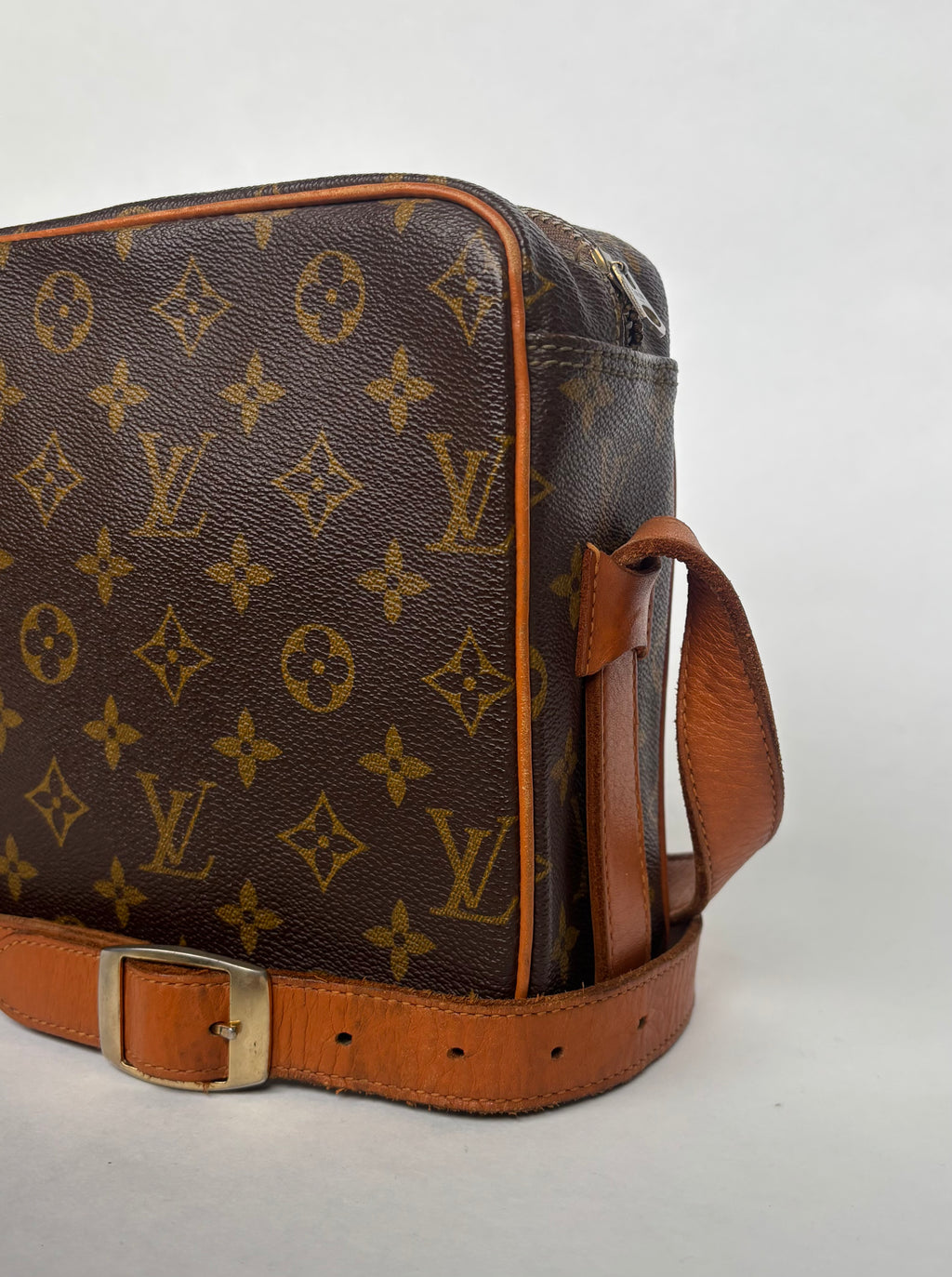Louis Vuitton Reporter Porté Épaule