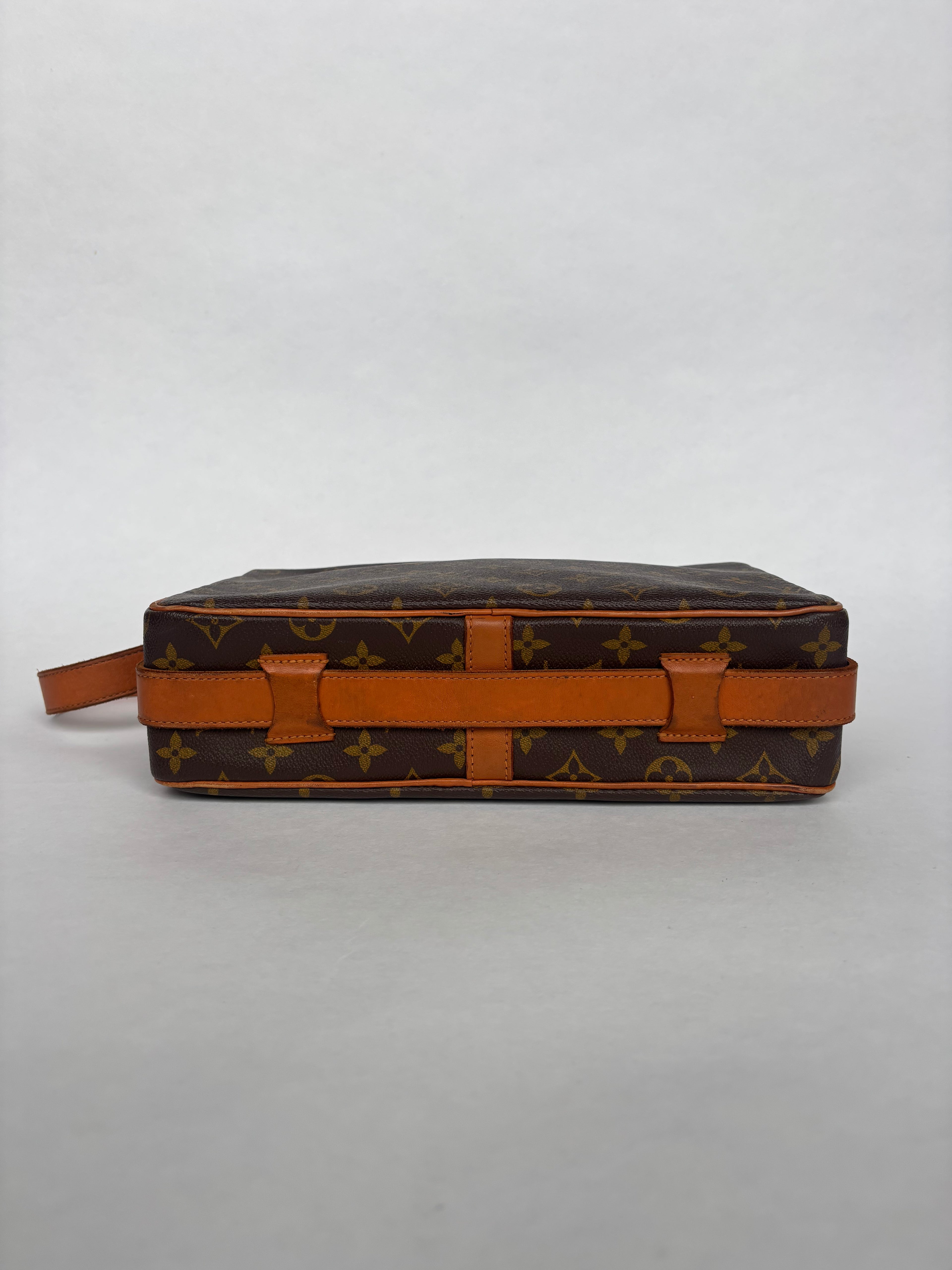 Louis Vuitton Reporter Porté Épaule