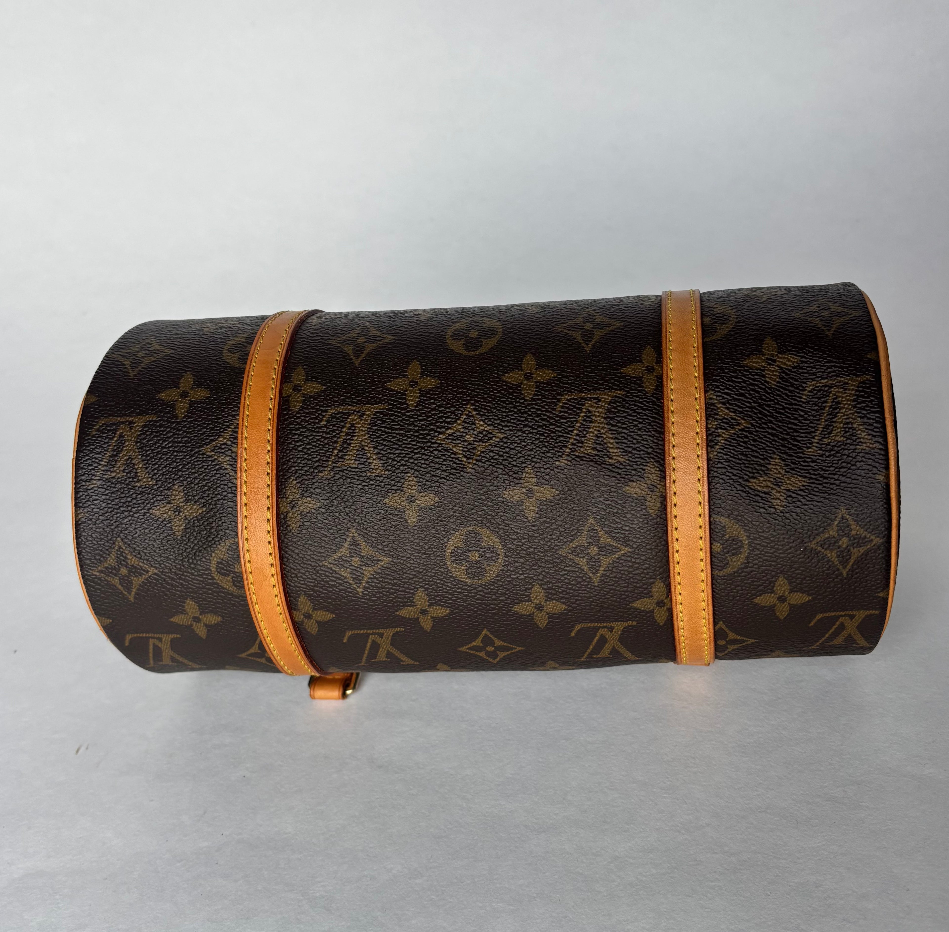 Louis Vuitton Papillon 26