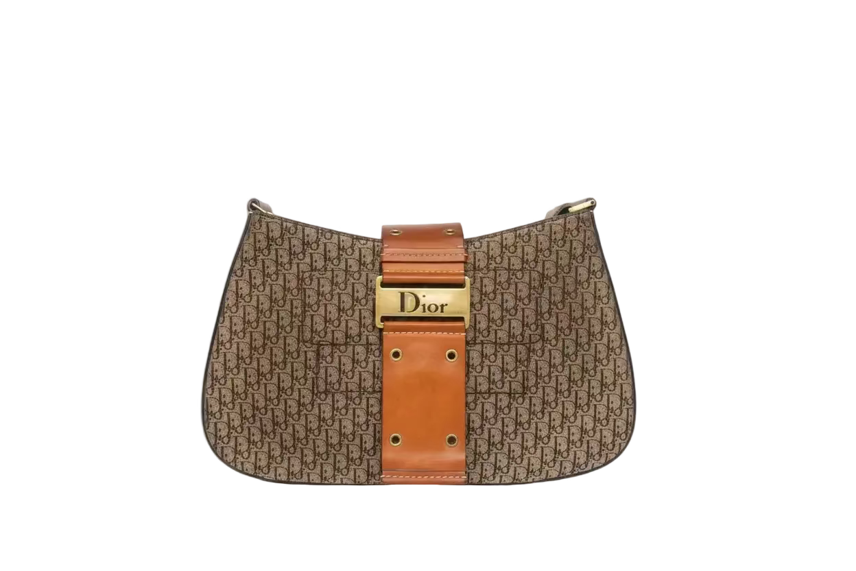 Street Chic Christian Dior Vintage