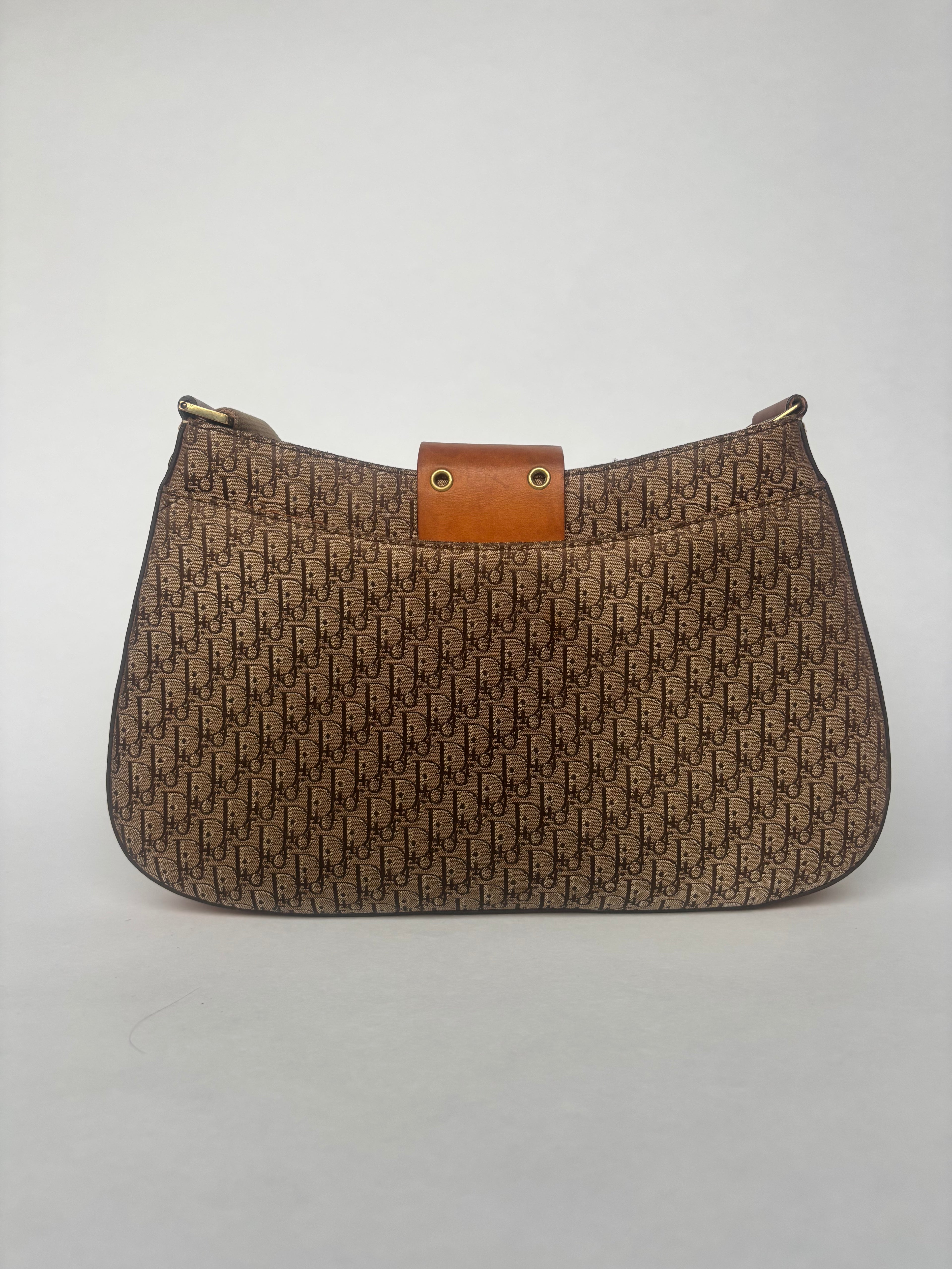 Street Chic Christian Dior Vintage